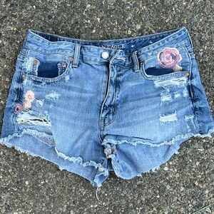 Women’s American Eagle Shorts Size 8